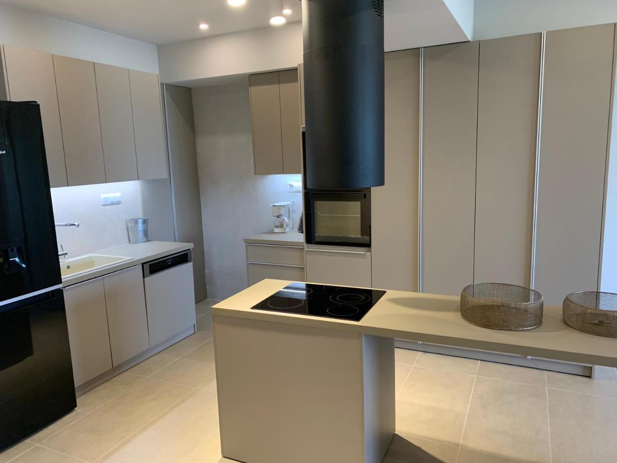 Central Urban Luxury Sea View Apt Since 2009 Ierapetra  Bagian luar foto